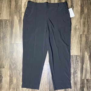 Athleta Vienna Cargo Pants Women's Size 20 Black Straight Stretch Snap Pockets
